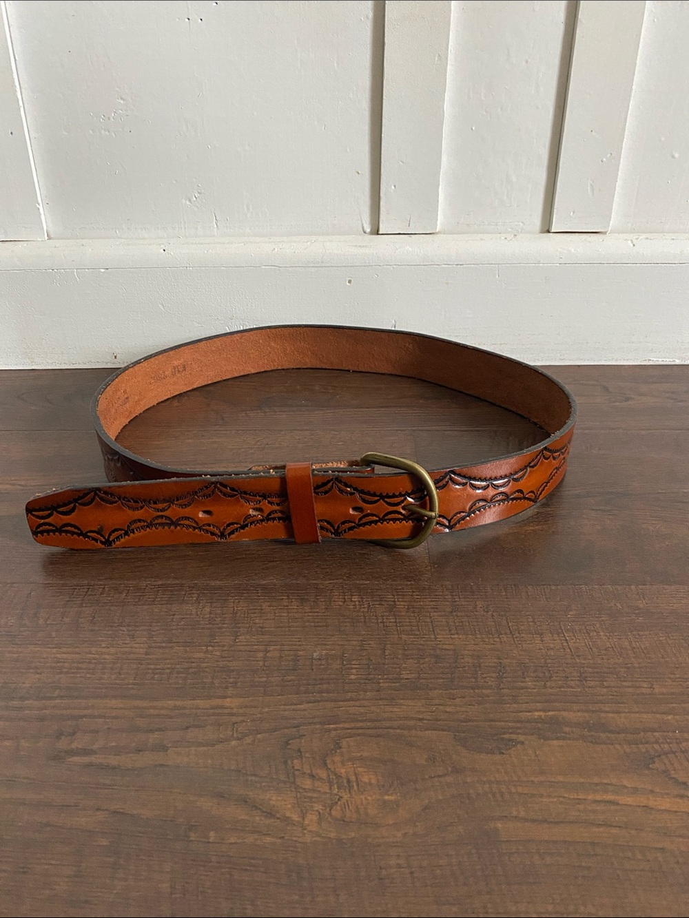 Full Grain Cowhide Made In USA Leather Embossed Belt Brass Buckle Size 39